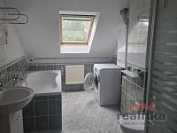 Pronájem bytu 3+1, mezonet, Opava, ul. třída Spojenců - 20250530_140653.jpg