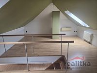 Pronájem bytu 3+1, mezonet, Opava, ul. třída Spojenců - 20250530_140750.jpg