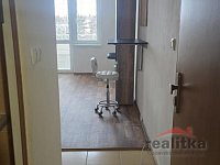 !!!REZERVACE!!!Prodej bytu 1+kk, 14m2, s lodžií, Opava, ul. Haškova - 20260116_100744.jpg