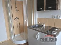 Pronájem 1+kk, 14m2, s lodžií, Opava, ul. Haškova - 20260116_100455.jpg