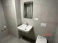 Pronájem bytu 1+kk, 42m2, s balkónem, Opava, ul. Císařského pluku - IMG-20260209-WA0046.jpg