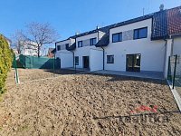 Nové rodinné domy ve Velké Polomi, okr. Ostrava - Město. - ChatGPT Image 9. 3. 2026 11_58_00.jpg