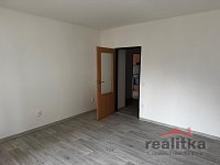 Pronájem bytu 3+1, Pekařská, Opavě- Předměstí - B7501E7C-80D0-4F03-86F6-1745CAC2E32B.JPG