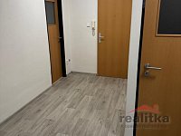 Pronájem bytu 3+1, Pekařská, Opavě- Předměstí - DEFE0A0A-7237-4EA2-8B6A-07E53DD10444.JPG