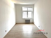 Pronájem bytu 3+1, Pekařská, Opavě- Předměstí - IMG_9343.jpg