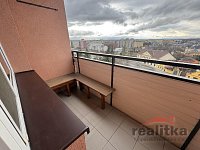 Pronájem krásného bytu s lodžií 3+1, 80m2, Opava, ul. Ed. Beneše - IMG_9832.JPG