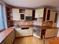 Pronájem slunného bytu 65 m2, 3+1, Opava, ul. Antonína Sovy - IMG_2354.jpeg