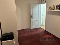 Pronájem bytu 2+1 na ulici Hany Kvapilové v Opavě - e69961fa-0e1b-444b-8343-9335f80234ae.jpg