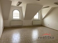 Prodej průmyslového areálu s budovou, ul. Přemyslovců, Opava – Jaktař - IMG_0376.jpg