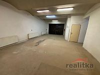 Prodej budovy s komerční plochou, ul. Přemyslovců, Opava – Jaktař - IMG_2671.jpeg