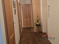 Pronájem krásného bytu 3+1, 70m2, s balkónem, Opava, ul. Edvarda Beneše - 20251008_102758.jpg