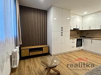 Prodej luxusního, vybaveného bytu 1+kk, 21m2, Opava, ul. Grudova - IMG-20260201-WA0006.jpg