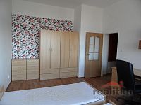 Pronájem zařízeného bytu 1+kk, Opava, ul. Olbrichova - SAM_1927.JPG