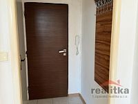 Pronájem bytu 1+0, Grudova, Opava - Kateřinky - 034B6B83-54FA-4D82-827D-E1BED9A3FCEC.JPG