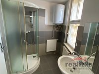 Pronájem bytu 2+kk 33 m2 Opava, ul. Komárovská - IMG_3945.jpg