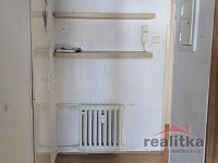 Pronájem bytu 2+1, 60m2, Opava, ul. Otická - 20260312_110748.jpg