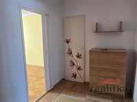 Pronájem bytu 2+1, 60m2, Opava, ul. Otická - 20260312_110810.jpg