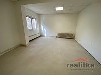 Pronájem ordinace 80 m2, Válečkova ul., Opava-Kateřinky - IMG_2774.jpeg