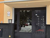 Prodej bytu 2+1s lodžií, 53m2, Krnov, ul. SPC C Pod Cvilínem - 20260114_102031.jpg