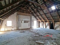 Prodej komerční budovy v Žimrovicích, okr. Opava - 20260226_092518_001.jpg