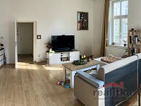 Pronájem bytu 2+1, 65m2, Opava, ul. Lidická - IMG_5813.JPEG