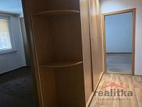 Pronájem bytu 3+1, 80m2, s lodžií, Opava, ul. Na Pastvisku - 20260317_104920.jpg