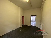 Pronájem obchodních prostor 54 m2, Hauerova ul., Opava - IMG_3661.jpeg