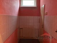 Pronájem obchodních prostor 54 m2, Hauerova ul., Opava - IMG_3668.jpeg