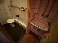 Pronájem obchodních prostor 54 m2, Hauerova ul., Opava - IMG_3675.jpeg