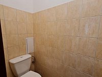 Pronájem velkého bytu 2+1 se zahrádkou, Otická ul., Opava - 20260401_130221.jpg