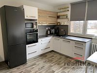 Prodej rekonstruovaného bytu 34 m2, 2+kk, Opava, ul. Fügnerova