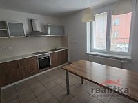 Pronájem bytu 2+1, 62m2, s balkónem, Opava, ul. Hrnčířská