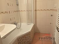 Pronájem bytu 2+1, 62m2, s balkónem, Opava, ul. Hrnčířská - 20260402_101416.jpg