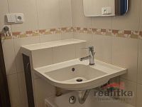 Pronájem bytu 2+1, 62m2, s balkónem, Opava, ul. Hrnčířská - 20260402_101429.jpg