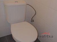 Pronájem bytu 1+kk, 39m2, s balkónem, Opava, ul. Kasárenská - P6081377.JPG