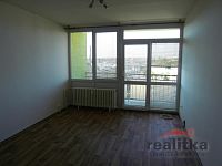 Pronájem bytu 1+1, 37m2, s lodžií, Opava ul. Holasická - SDC12322.JPG