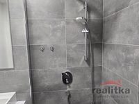 Pronájem velkého bytu 3+1, 108m2, s terasou 15m2, garážovým stáním, Opava, ul. Dostojevského - 20260409_111154.jpg