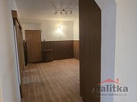 Pronájem velkého bytu 3+1, 108m2, s terasou 15m2, garážovým stáním, Opava, ul. Dostojevského - 20260409_111303.jpg