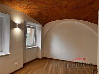 Pronájem luxusního bytu 3+1, Jaselská, Opava - 6C7F07EB-F843-46B2-AED1-1D1E67677B19.JPG