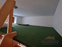 Pronájem bytu 1+kk v Opavě - 20231019_141655.jpg