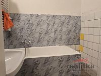 Pronájem bytu 2+1, Opava, ul. Ostrožná - 20260422_105747.jpg