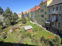 Prodej bytu 2+1, 51m2 s balkónem a zahradou, Opava, ul. třída Spojenců - 20260418_134441.jpg