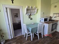 Prodej bytu 2+1, 51m2 s balkónem a zahradou, Opava, ul. třída Spojenců - 20260418_134610.jpg