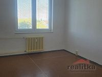 Prodej velkého, hezkého bytu 3+1, 74m2 s lodžií, Opava, ul. Bílovecká - 20260422_163926.jpg