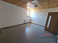 Pronájem nebytových prostor v Oticích, okr. Opava - 20250808_125141.jpg