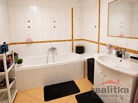 Pronájem krásného, velkého bytu 4+kk, 140m2, Opava, ul. Partyzánská - WhatsApp Image 2026-05-06 at 14.20.27.jpeg