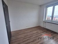 Prodej hezkého bytu 3+kk s balkónem, Opava, ul. Hany Kvapilové - IMG-20260508-WA0020.jpg