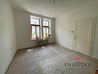 Pronájem bytu 2+1, 67 m2, včetně parkovacího místa, ul. Drůbeží trh, Opava - IMG_4764.jpeg