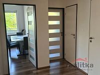 Pronájem hezkého bytu 3+1, 67m2 s lodžií, Opava, ul. Bílovecká - 20250422_110625.jpg