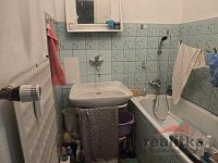 Prodej bytu 3+1, 75m2 se zahradou, Opava, ul. Mírová - 20260506_100250.jpg